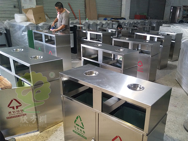 簡潔戶外分類不銹鋼垃圾箱 簡潔戶外分類不銹鋼垃圾箱