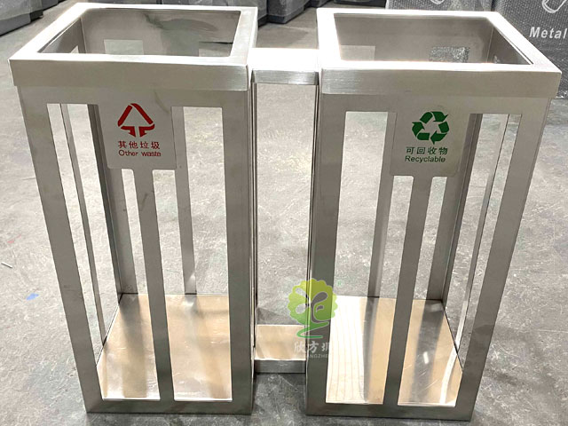 地鐵站方形可視分類垃圾箱 地鐵站方形可視分類垃圾箱