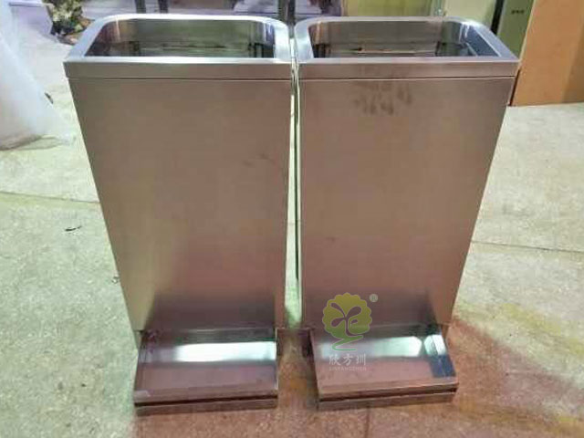 地鐵站透明分類果皮箱 地鐵站透明分類果皮箱