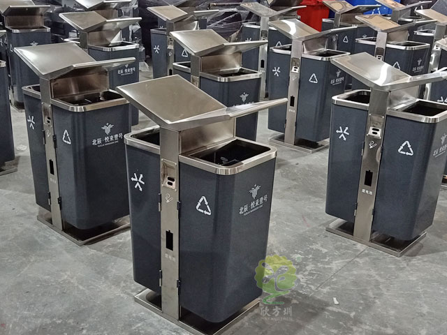 城市戶外展翅果皮箱