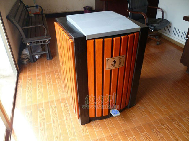 腳踩式鋼木垃圾桶 腳踩式鋼木垃圾桶