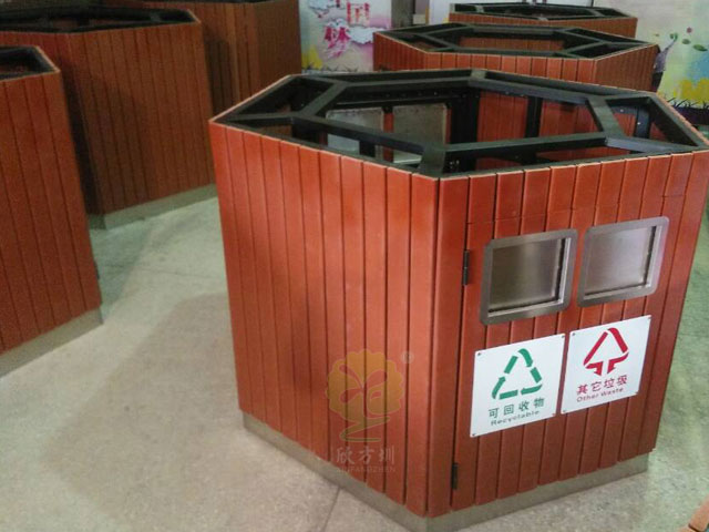 高鐵站臺(tái)景觀垃圾箱果皮箱