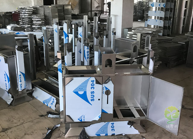 不銹鋼垃圾箱工廠生產(chǎn)圖