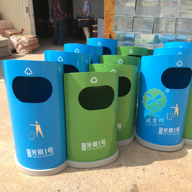 定制果皮箱垃圾桶多少錢