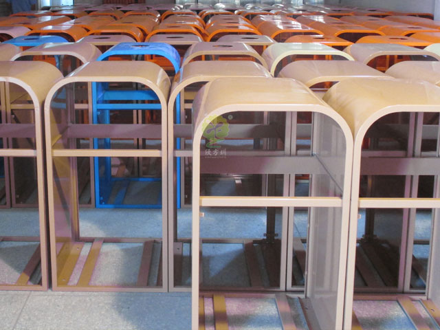 戶外景區方形鋼制垃圾箱 戶外景區方形鋼制垃圾箱